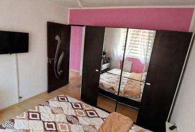 Apartament cu 3 camere în Craiovița Nouă - 4