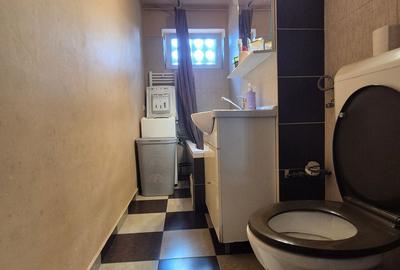 Apartament cu 3 camere decomandat în Central - 9