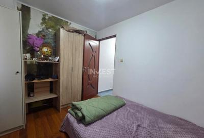 DE VANZARE-APARTAMENT 2 CAMERE-DECOMANDAT - 1