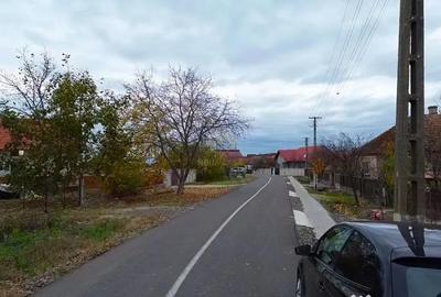 Teren de 1419 mp, în Medieșu Aurit - 3