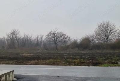 Vand teren cu o casa nelocuibila pe el - 1