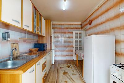 Apartament cu 3 camere decomandat în Eroilor - 7