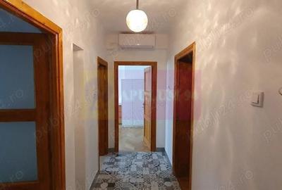 Apartament cu 2 camere decomandat, mobilat în Văcăresti - 4