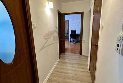Apartament cu 2 camere în Podu Roș - 4