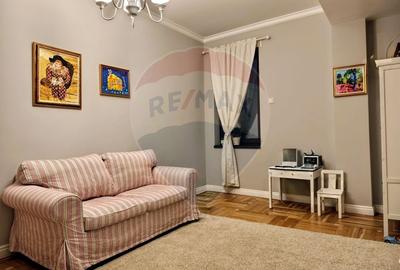 Casă / Vilă cu 4 camere de închiriat în zona Aviatiei - 3