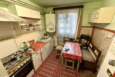 Apartament cu 3 camere decomandat în Scriitorilor - 1