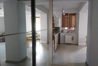 Apartament cu 2 camere semidecomandat în Nord - 3