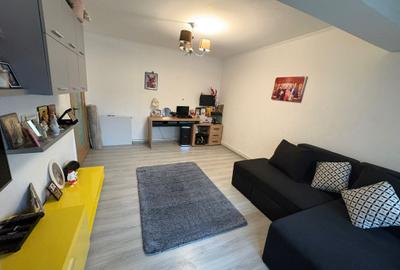 Apartament cu 2 camere decomandat în Est - 2