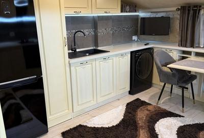 Apartament cu 2 camere semidecomandat în Central - 2