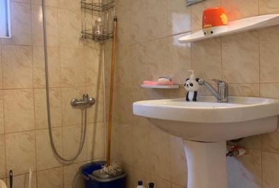 Casă individuală cu 3 camere cu Canalizare în Ultracentral - 12