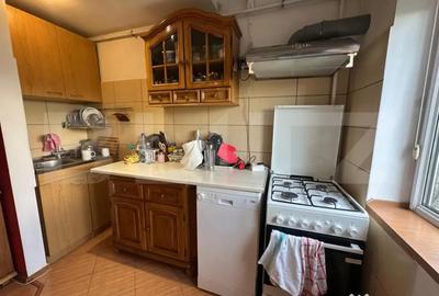 Apartament cu 3 camere decomandat, mobilat în 1 Mai - 9