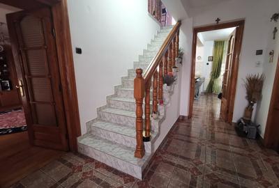 Casa cu etaj zona Manastirii Popauti Casa cu etaj zona Manastirii Popauti - 8