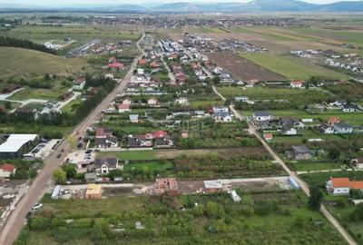 Teren de 1350 mp, în Sânpetru - 8