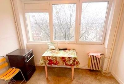 Apartament cu 3 camere semidecomandat în Titan - 3