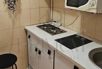 Garsoniera Renovata - Etaj Intermediar - Mobilat si Utilat - Zona Badea Cartan - 3