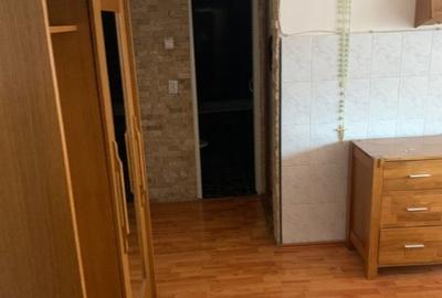 Inchiriez apartament 2 camere - 3