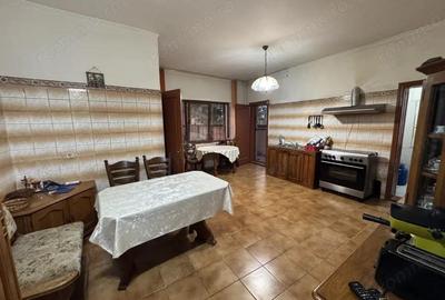 Casa cu teren de 526 mp in zona Lupeni - 20