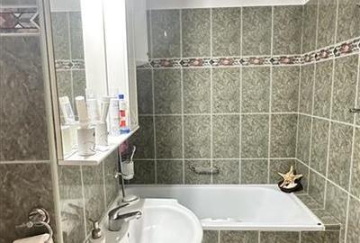 Apartament cu 4 camere decomandat în Central - 10