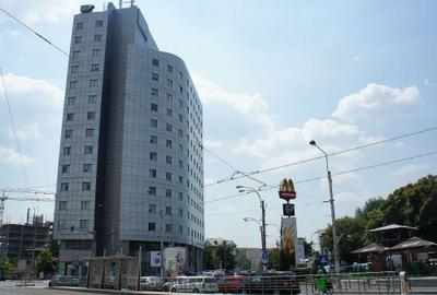 Birou, de 12,098 mp, în Victoriei - 4