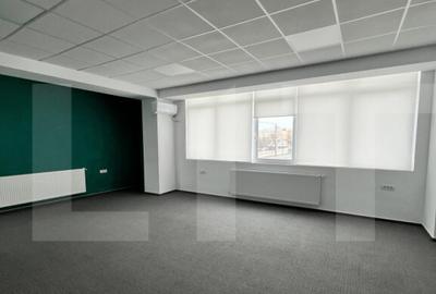 Spațiu comercial, de 240 mp, în Girocului - 3