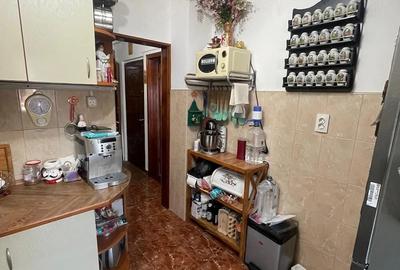 Apartament cu 2 camere decomandat în Banu Mărăcine - 3