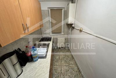 Apartament cu 3 camere semidecomandat în Dâmbu Pietros - 9