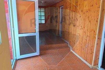 Casă cu 3 camere cu Canalizare în Nord-Est - 8