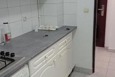 Apartament cu 2 camere semidecomandat în Podu Roș - 4