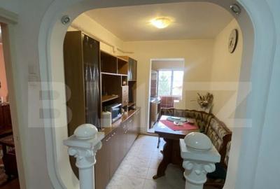 Apartament cu 3 camere decomandat în Central - 3