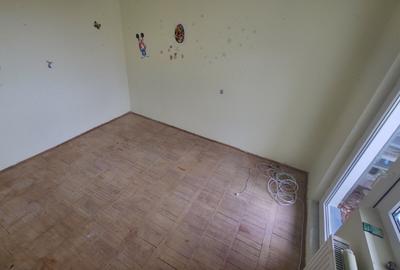 Apartament cu 2 camere semidecomandat în Dâmbovița - 10