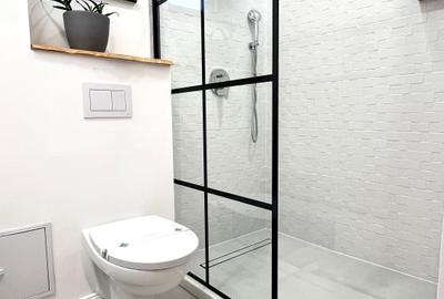 Garsonieră decomandată în Brașovul Vechi - 4