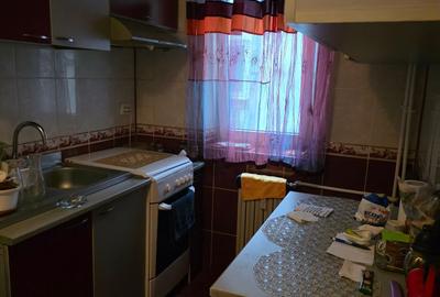 Tomis Nord, Str. Suceava , 2 Camere Semidecomandat, 32mp - 2