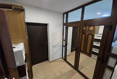 Apartament cu 2 camere decomandat în Central - 6