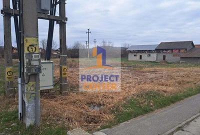 Teren Stalpeni, zona Livezeni, la DN, intravilan, 4000 mp - 2