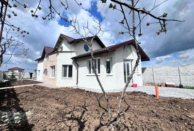 Casă cu 6 camere cu Teren 550 Mp în Berceni