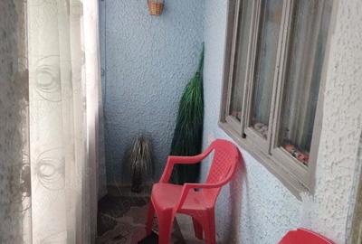 Casă cu 4 camere cu Teren 310 Mp în Central - 1