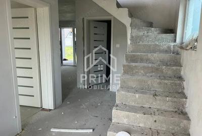 Casă cu 2 camere cu Teren 820 Mp în Totoi - 10