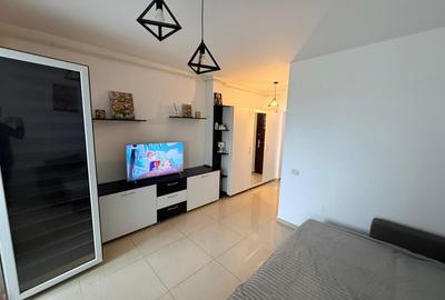 Garsonieră decomandată, mobilată în Militari