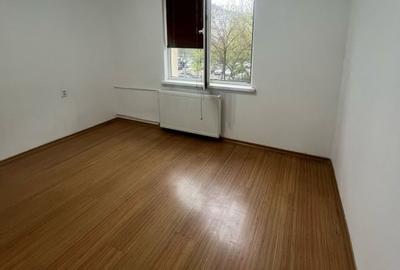 Apartament cu 3 camere decomandat în Dristor - 5