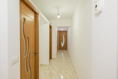 Apartament cu 3 camere semidecomandat în Tomis III - 3