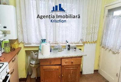 Apartament cu 2 camere de vanzare in zona Micro 16 - 2