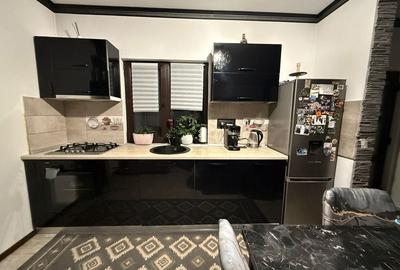 Casă cu 3 camere în Central - 11