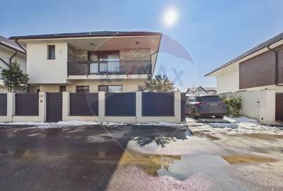 Casă cu 5 camere în Central - 12