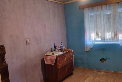 Casă cu 3 camere cu Teren 259 Mp în Central - 2