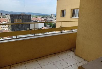 Apartament 3 camere decomandat, Bulevardul Decebal - 7