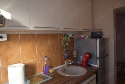 Apartament cu 3 camere semidecomandat în Spitalul Județean - 2