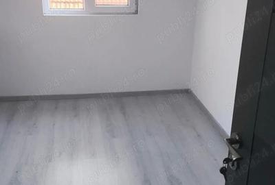 Casă cu 6 camere cu Teren 488 Mp în Central