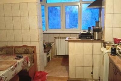 Apartament 3 camere decomandat – Țiglina 2 / B-Uri - 1