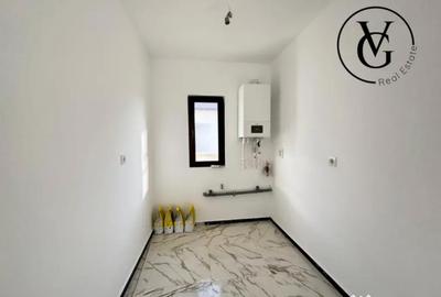 Casă cu 3 camere cu Teren 211 Mp în Lumina