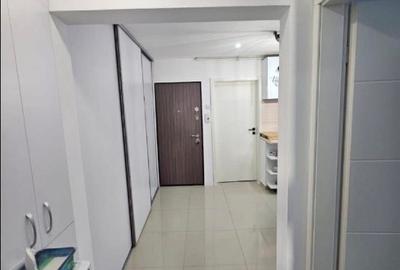 Apartament cu 2 camere decomandat în Central - 3